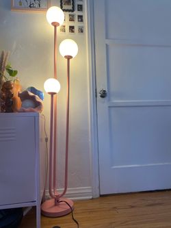 Trendy mod pink 3 year lamp