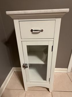 Bathroom cabinet