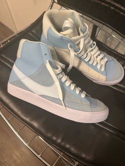 Brand new Nike 77 mid blazers
