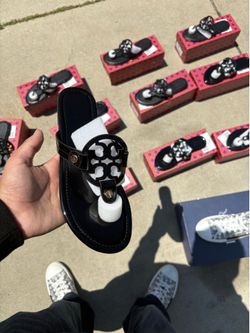 Black Tory Burch sandals