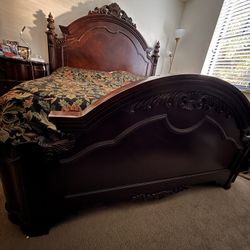 King Size Wood Bed With Mattress 