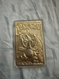 Gold Charizard Pokémon Card