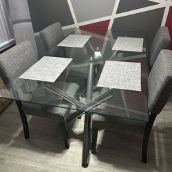Dining table set 