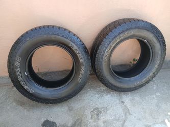 Lt275/70R17 tires