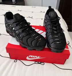 New Nike Air Vapor Max Plus Size 10