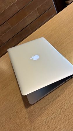 Apple MacBook Pro 15” Retina i7/16GB/500GB SSD
