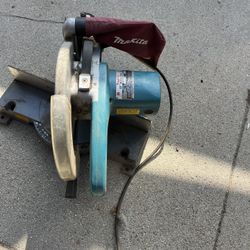 Makita Saw