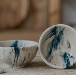 3 marbled bowls