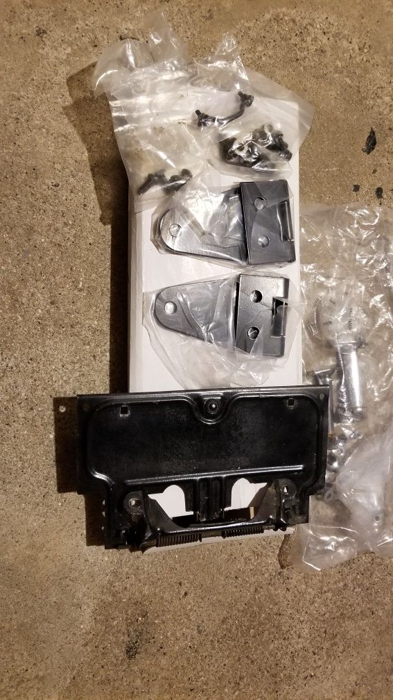 Jeep Wrangler hood parts