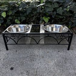 Raised Pet Bowls