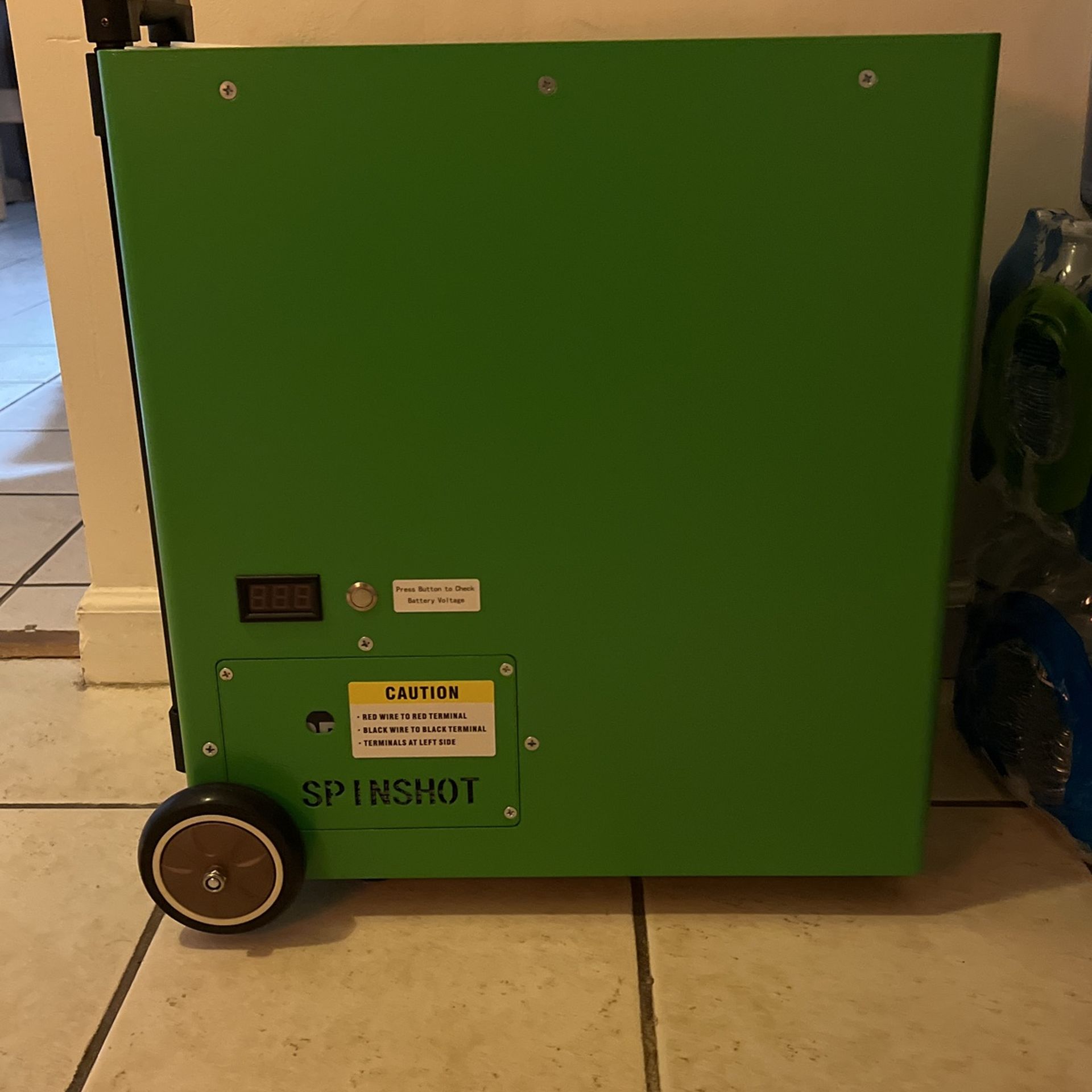 Spinshot-Player Tennis Ball Machine