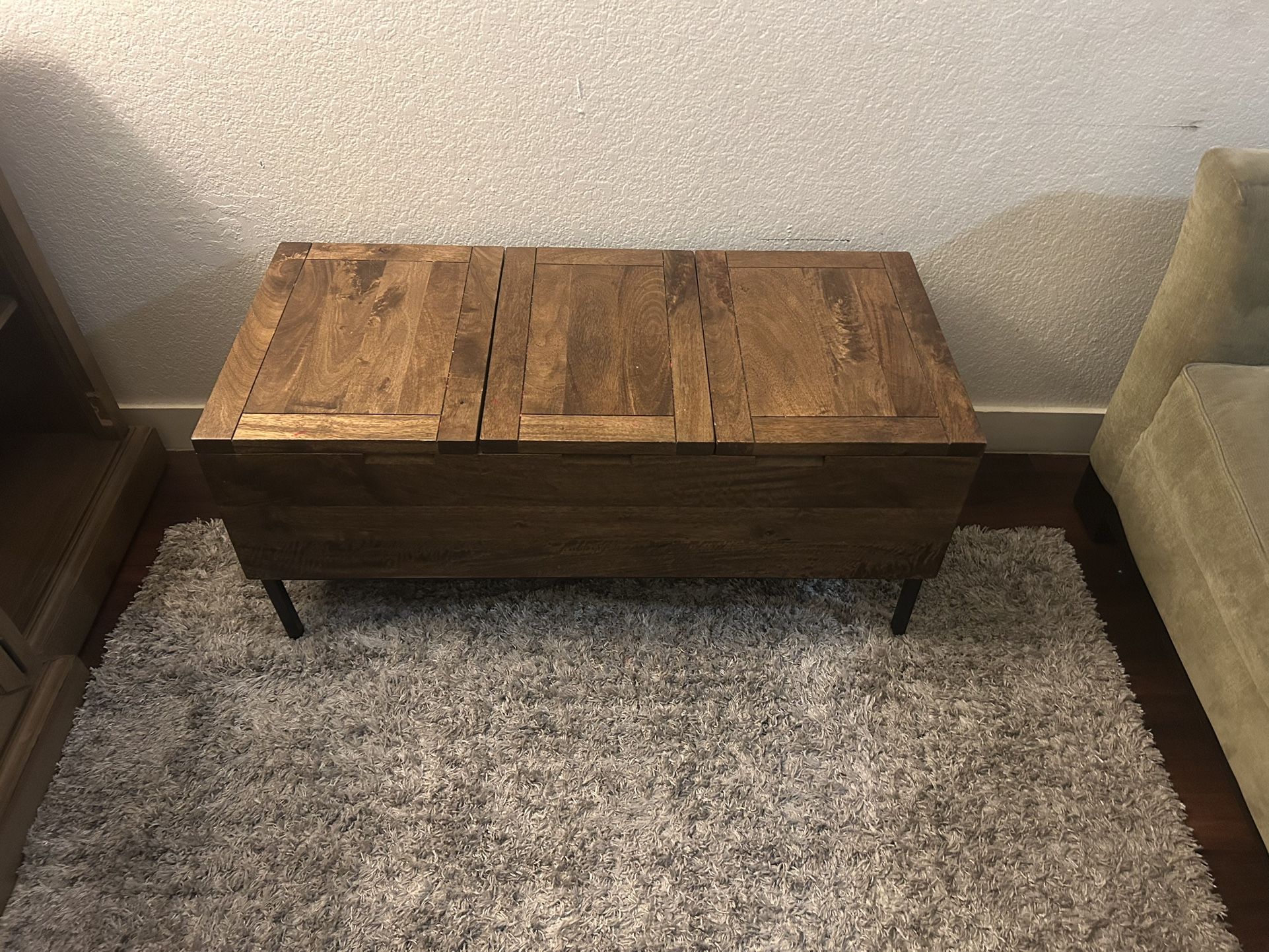 Coffee Table With Storage
