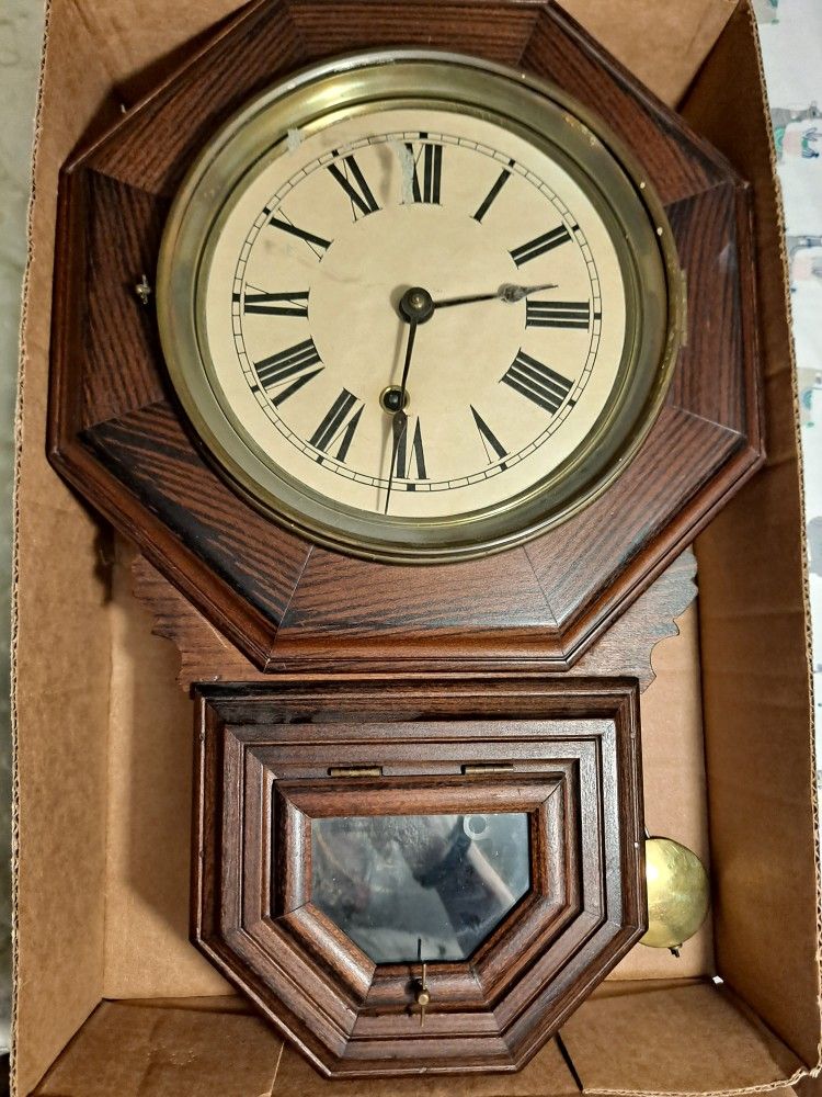 Ingraham Antique Clock 1909