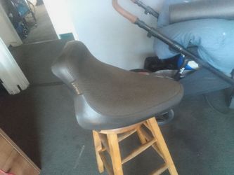 La Pera bare bones perforated solo seat softail