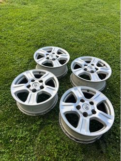 Toyota wheels 18”
