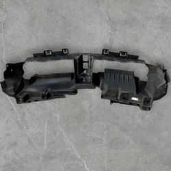 HONDA CIVIC FRONT UPPER RADIATOR AIR GUIDE DUCT BAFFLE.