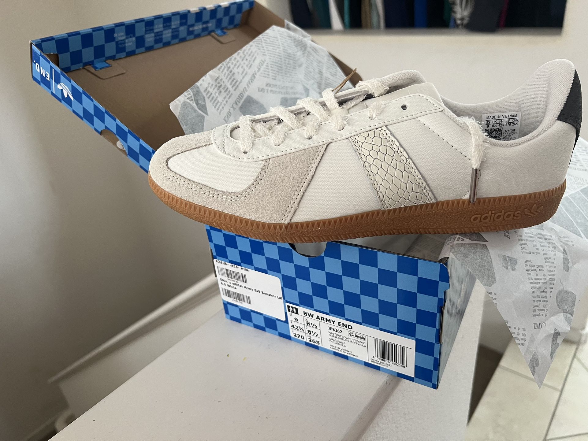 FS: Bnew Adidas BW Army END Chip Shop