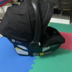 Graco Baby Car Seat