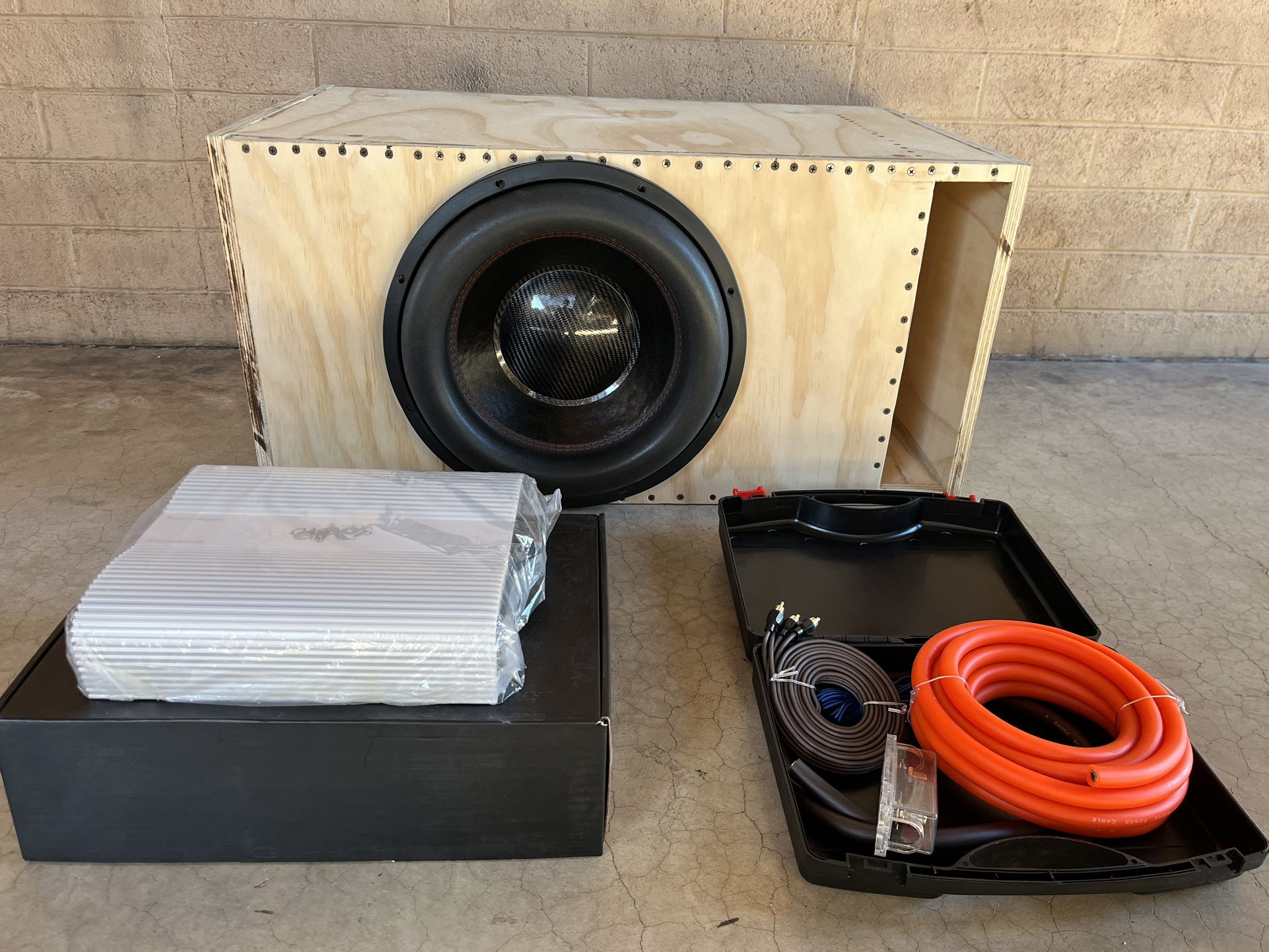 Mrmusicman CHAOS BASS PACKAGE - $1100 