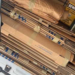 Packing Boxes/Material 