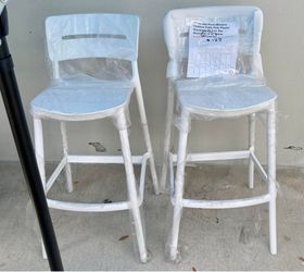 Set of 2 Plastic Outdoor Bar Stools