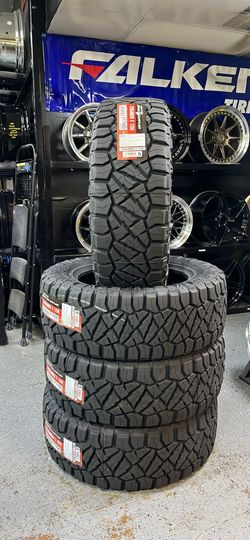 NITTO TIRES SET $10 DOWN