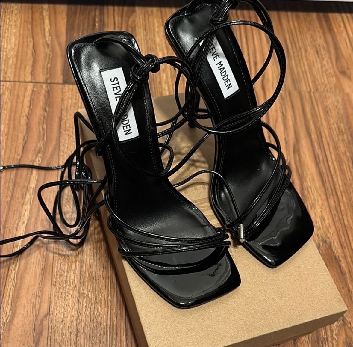 Steve Madden Black Lace Up Heel