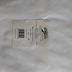 New King Size Mattress Encasement  15$