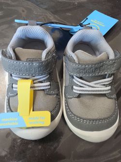 Munchkin by Stride Rite baby shoes
