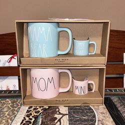 Rae Dunn Mom/Child Mug Set