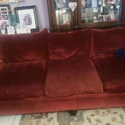 Sofa Set 3 Seater And Love Seat. 