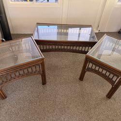 Rattan coffee table set