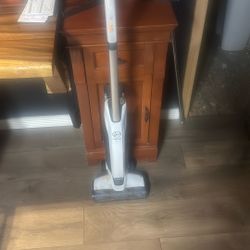 Remote Vacuum Hoover