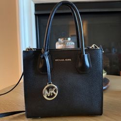 Black Michael Kors Purse 