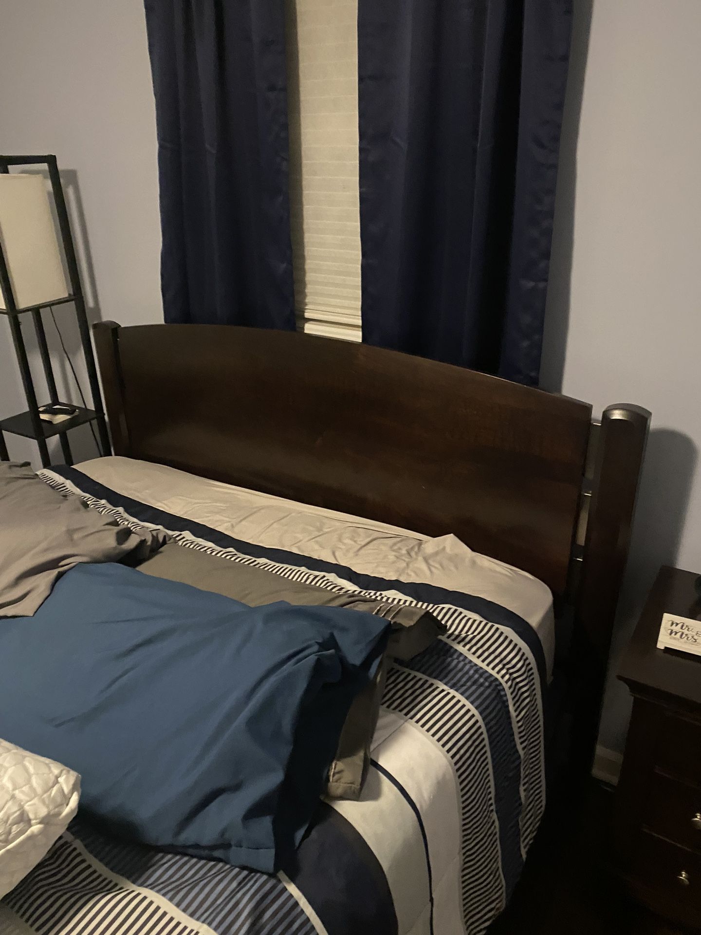 Thomasville Bedroom Set (3pc)