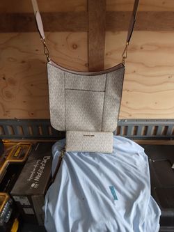 Michael Kors Purse With Matching Wallet