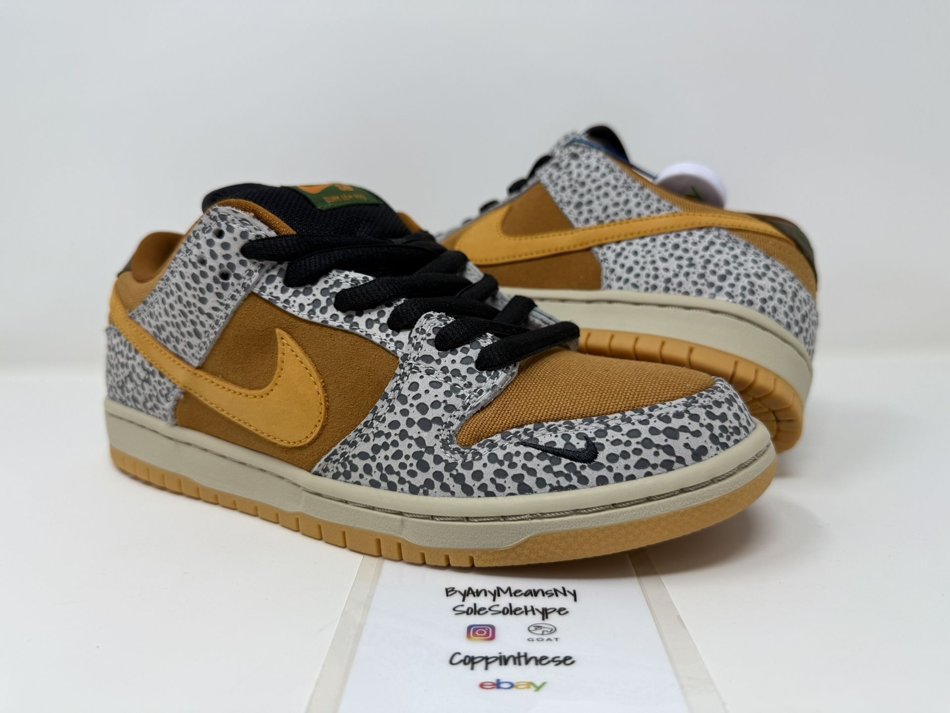USED 2020 NIKE SB DUNK LOW SAFARI ATMOS SIZE 8