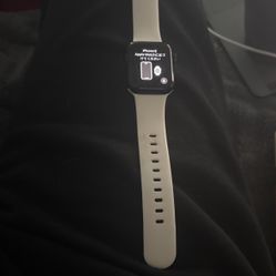 Apple Watch SE