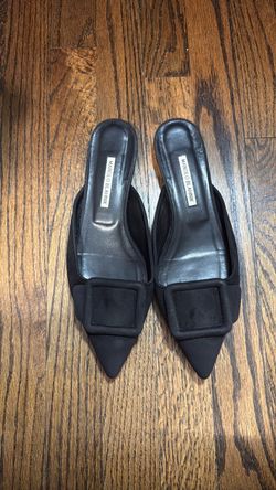 Manolo Blahnik Black Suede Buckle Mules – US 9 / EU 39