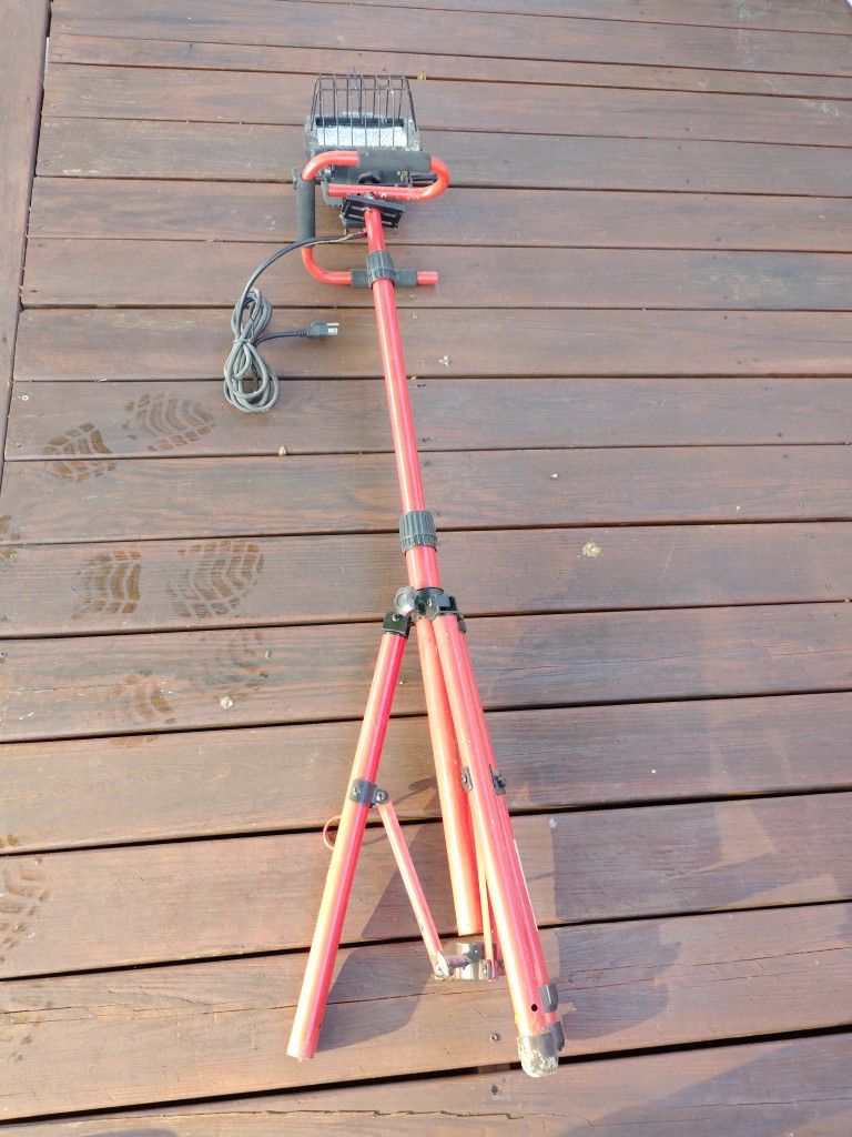 work light reflector