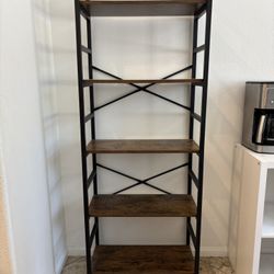 Shelf/Bookcase 