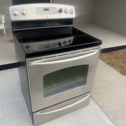 Stove Stainless No Issues $200