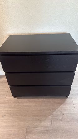 Large 3 drawer Dresser