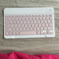 Ultra-Thin & Portable Wireless Keyboard