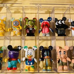 Disney 3’’ Park 6 Vinylmation - Complete 12 Figure Set with Chaser