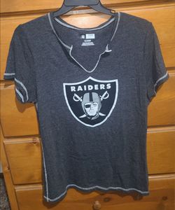 NEW Official NFL women's Raider shirt