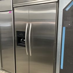Kitchen Aid 42” Built In Refrigerator In Stainless Steel Used