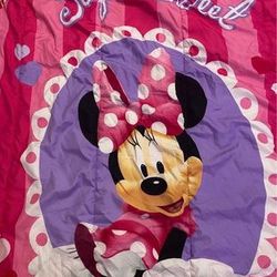 Minnie Mouse Comforter/Sheet Set