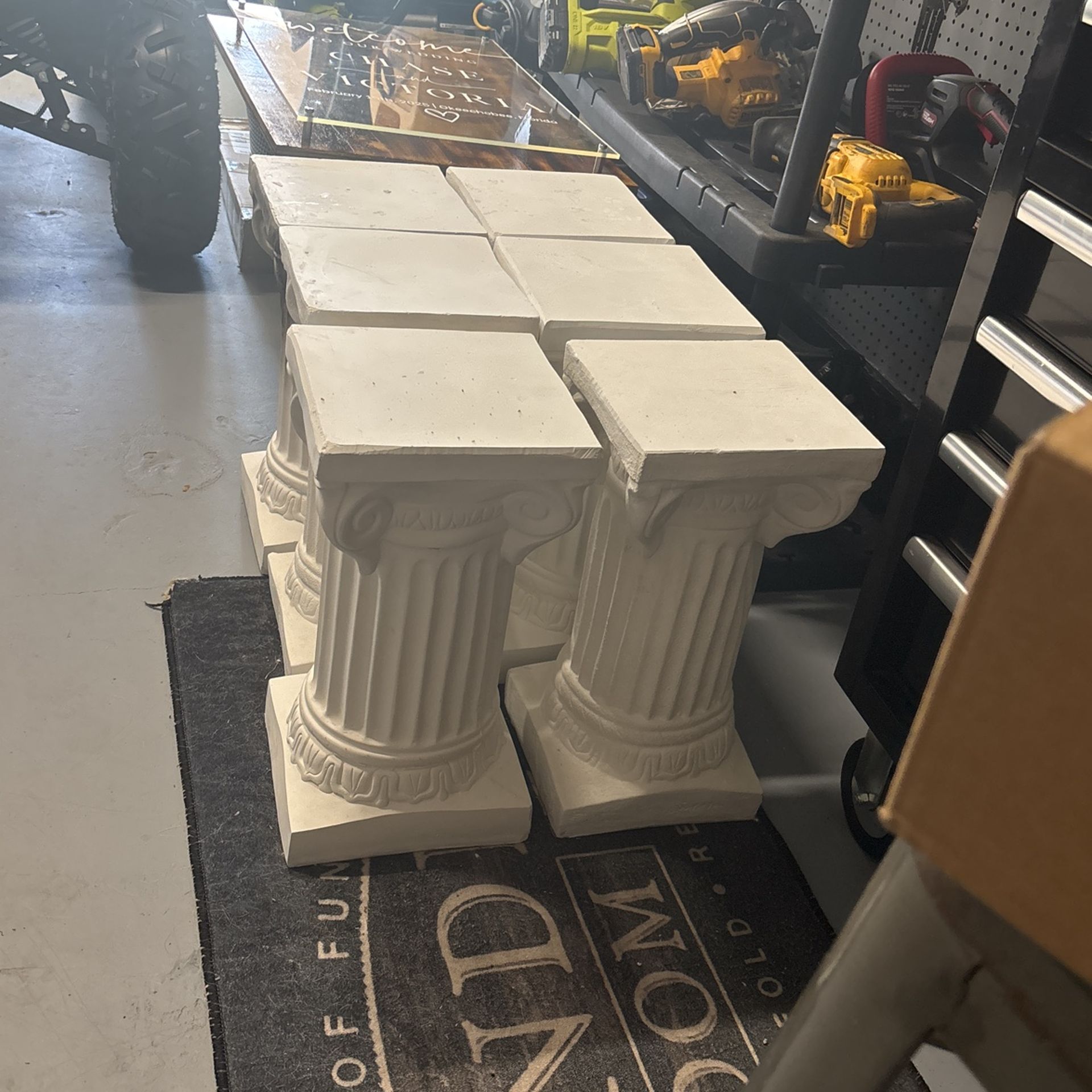 Column vases