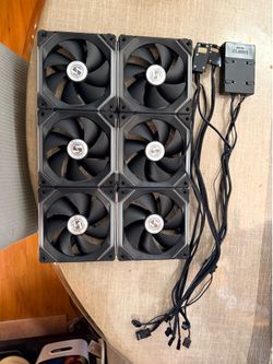 Lian Li Unifan SL120 v1 PC Case Fans